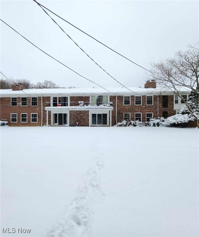 property at 6960 Carriage Hill Dr