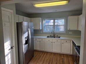 5006 Silhouette Dr in Durham, NC - Building Photo - Building Photo