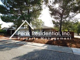 6100 Madison Ave in Carmichael, CA - Building Photo