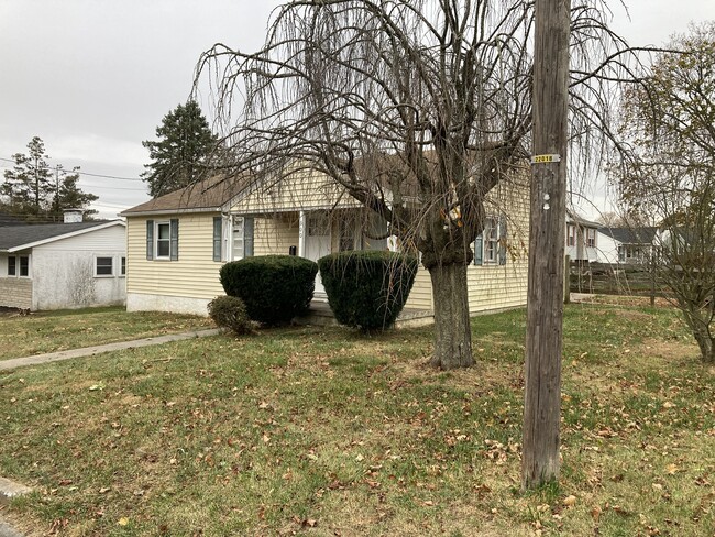 300 Chestnut St in Parkesburg, PA - Building Photo - Building Photo