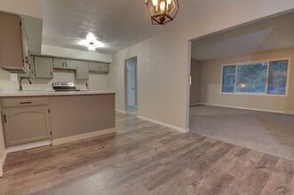 53 Sunny Hill Dr in Orion, IL - Building Photo - Building Photo