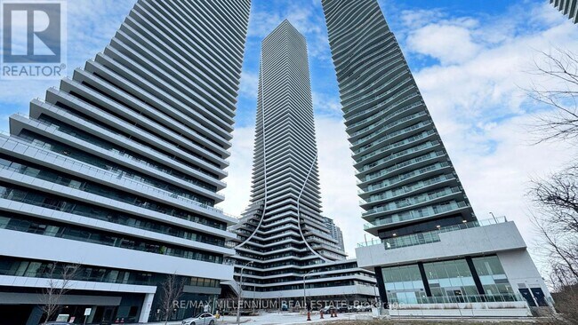30-1530 Shore Breeze Dr in Toronto, ON - Building Photo - Building Photo