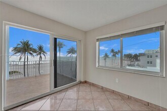 300 Oregon St in Hollywood, FL - Foto de edificio - Building Photo