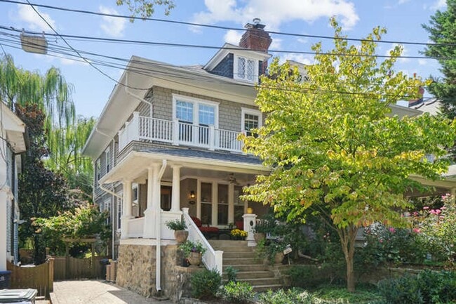 property at 2924 Newark St NW