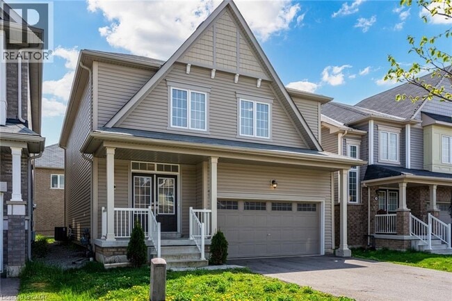 17 Vaughn Dr in Niagara Falls, ON - Building Photo - Building Photo