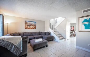 3095 S Quantana Way in Laughlin, NV - Building Photo - Building Photo
