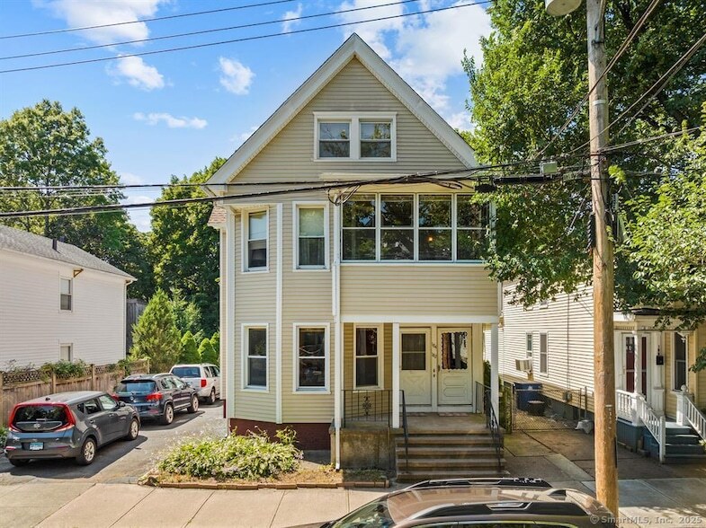 182 Nicoll St, Unit 406 in New Haven, CT - Building Photo