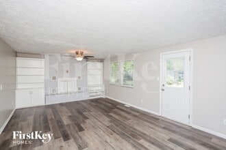 8053 Harvest Ln in Indianapolis, IN - Building Photo - Building Photo