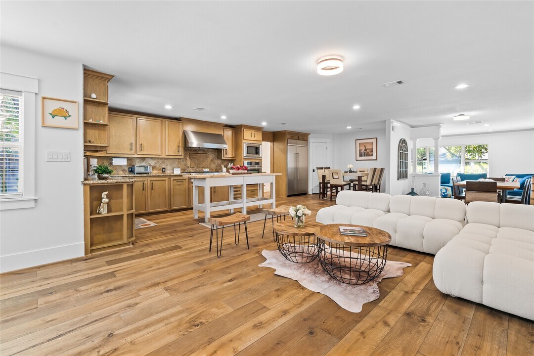 3902 Colquitt St in Houston, TX - Foto de edificio