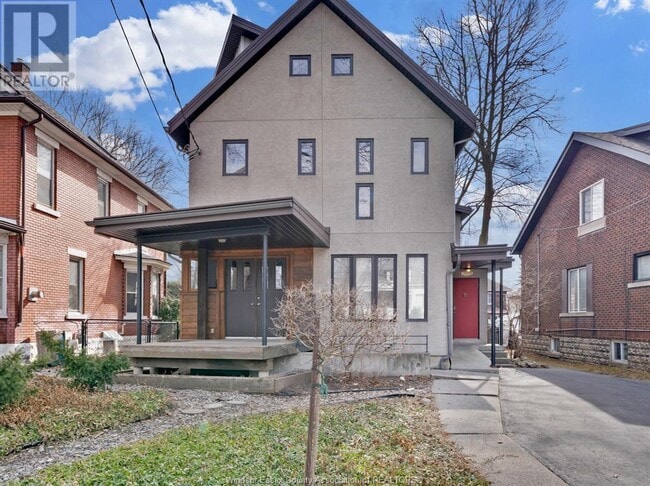 property at 3131 Donnelly St