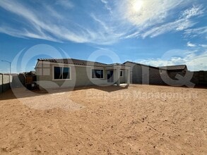 1408 E Edwin St in Casa Grande, AZ - Building Photo - Building Photo