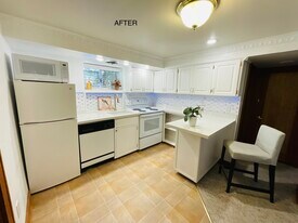 7721 17th Ave NE, Unit B in Seattle, WA - Building Photo