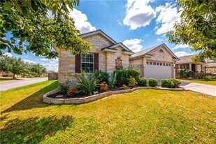 19145 Leigh Ln in Pflugerville, TX - Building Photo