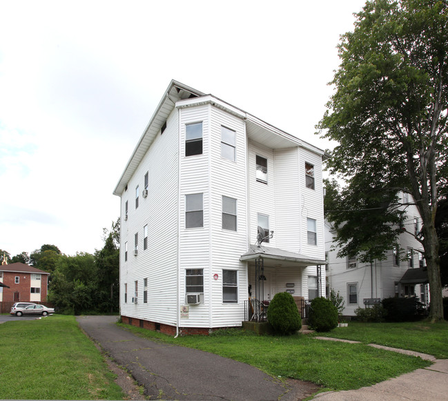 279 High St in New Britain, CT - Building Photo - Building Photo