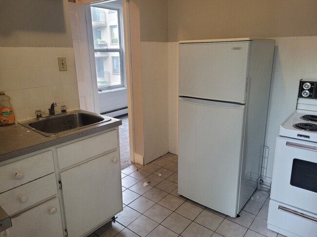 property at 5170 Morris St