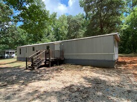 1564 Riverside Rd in Lancaster, SC - Building Photo