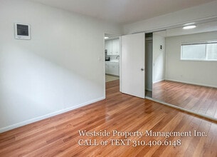 39 Sunset Ave in Venice, CA - Foto de edificio - Building Photo