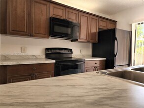 2706 27th Way in West Palm Beach, FL - Building Photo - Building Photo