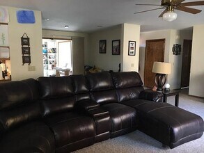 3175 W Brenda Loop in Flagstaff, AZ - Building Photo - Building Photo