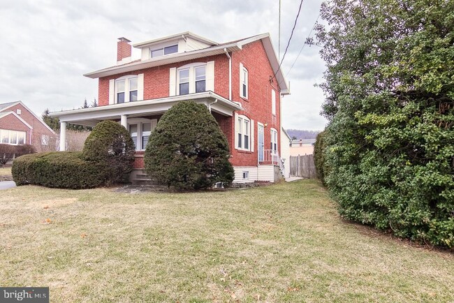 property at 3807 Kutztown Rd