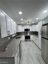 1201 Betmar Blvd in North Fort Myers, FL - Building Photo - Building Photo