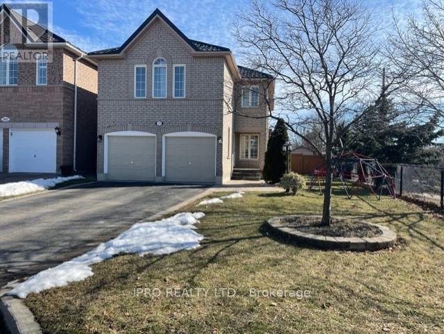 3194 World Series Ct in Mississauga, ON - Building Photo