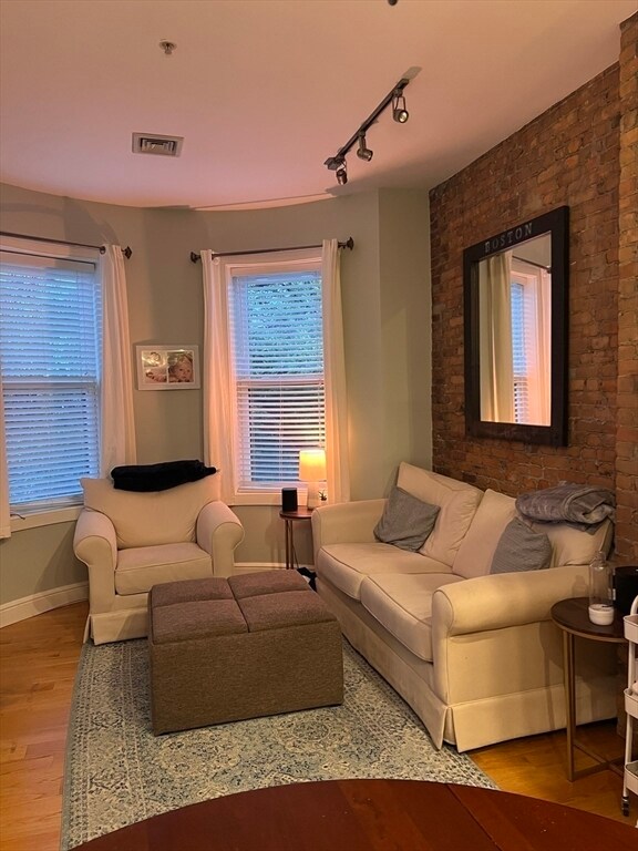 750 E 4th St in Boston, MA - Building Photo - Building Photo