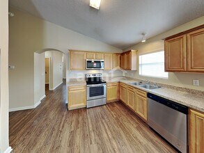 6398 Rising Sun Dr in Jacksonville, FL - Building Photo - Building Photo