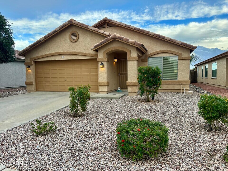 14443 N 147th Dr in Surprise, AZ - Building Photo