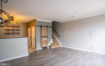 4910 Edgeware Terrace in Frederick, MD - Building Photo - Building Photo