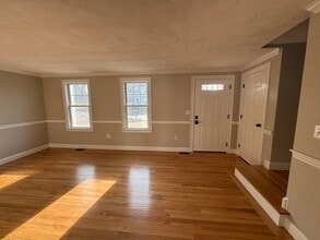 34 Florence Ave in Attleboro, MA - Building Photo - Building Photo