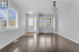 74 Michigan Ave in Cambridge, ON - Building Photo - Building Photo