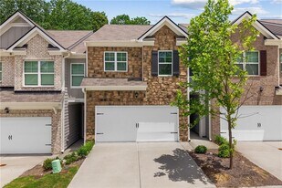 3341 Greyton Dr in Buford, GA - Building Photo