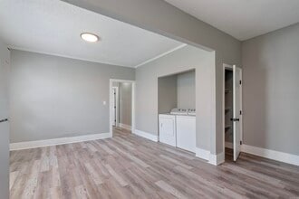 1870 S Izard St in Little Rock, AR - Building Photo - Building Photo