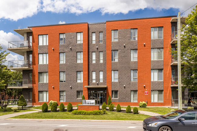 29 Bellerose Boul E in Laval, QC - Building Photo - Building Photo