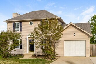 1435 Tuffnell Dr in La Vergne, TN - Building Photo - Building Photo
