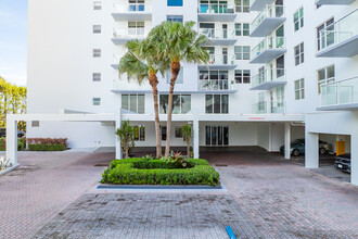 The Patrician in Palm Beach, FL - Building Photo - Building Photo