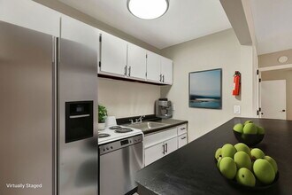 2843 Cypress Way in Cincinnati, OH - Foto de edificio - Building Photo