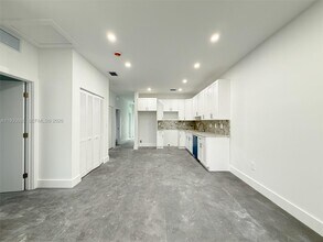 1866 NW 91st St in Miami, FL - Building Photo - Building Photo