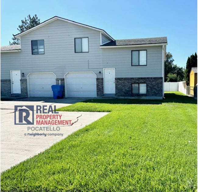 property at 1215 Cottage Ave