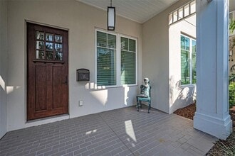 15 Palm Ter. in Belleair, FL - Building Photo - Building Photo