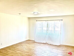 2309 Hauser Blvd in Los Angeles, CA - Building Photo - Building Photo