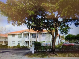 3538 N University Dr, Unit 3538 in Coral Springs, FL - Building Photo