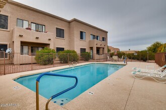13636 N Saguaro Blvd in Fountain Hills, AZ - Building Photo - Building Photo