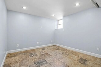 1761 E 16th St, Unit 1 in Brooklyn, NY - Foto de edificio - Building Photo