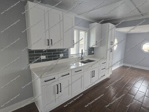 121 S Cline Ave in Griffith, IN - Building Photo - Building Photo