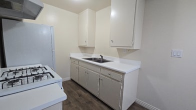 530 N Wilson Ave in Pasadena, CA - Foto de edificio - Building Photo