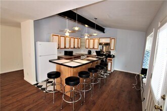 979 Chestnut Oak Ct in Lawrenceville, GA - Building Photo - Building Photo