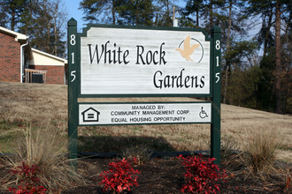 White Rock Gardens in Granite Quarry, NC - Building Photo - Building Photo