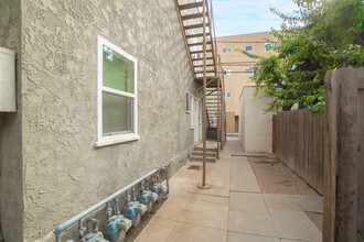 115 Euclid Ave in Long Beach, CA - Building Photo - Building Photo